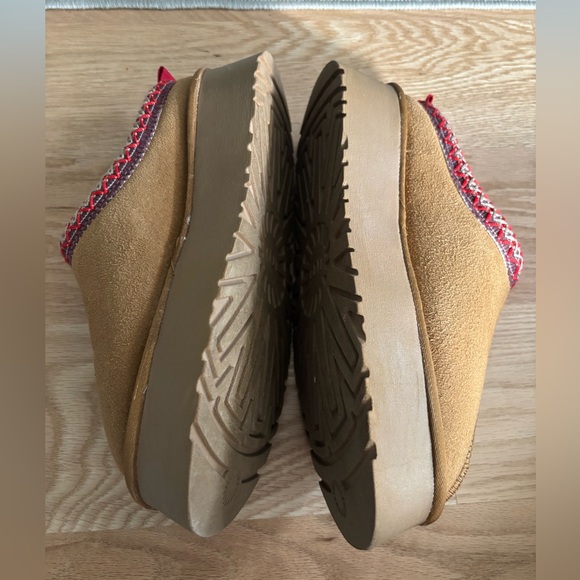 Lookalike UGG Tasman Clogs-size 8 - Picture 13 of 14